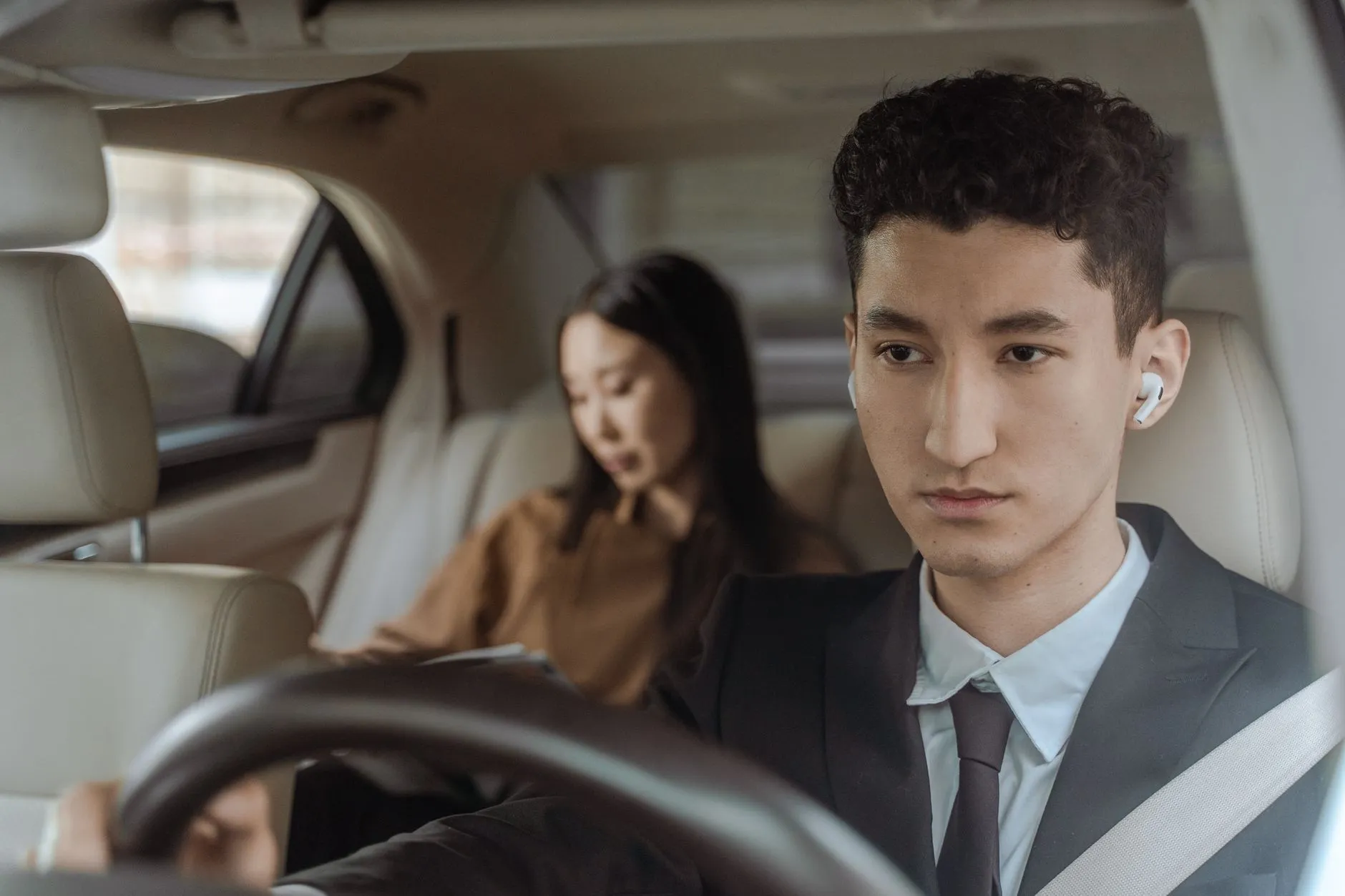 上海尚磊安日用百货批发:塑料制品清洁用品型号参数与性价比对比分析